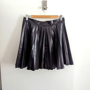 Shein Faux Leather Black Pleated Miniskirt Large